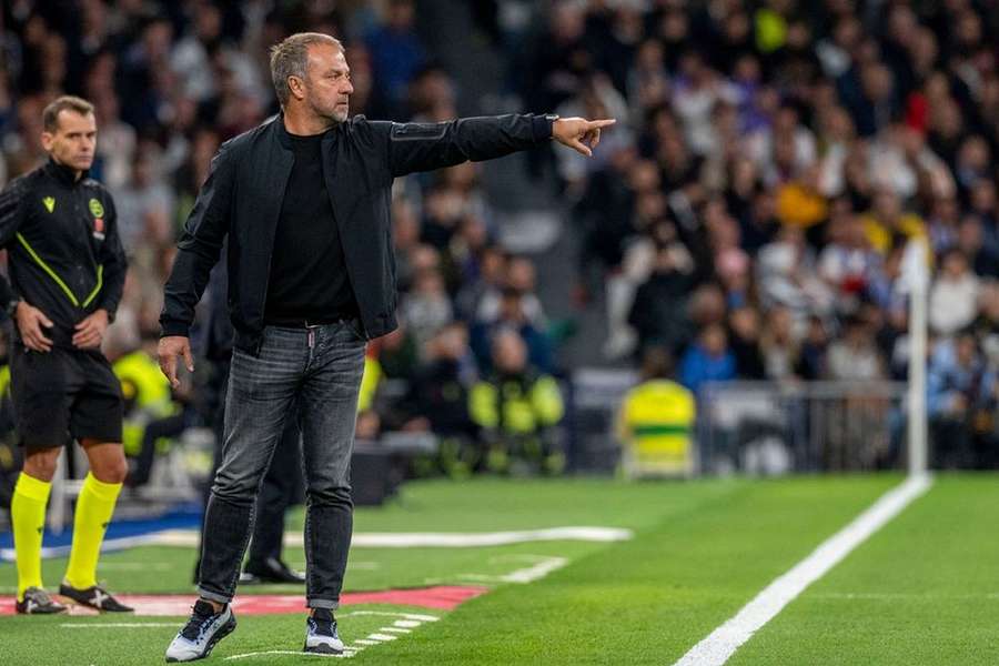 Flick delighted with Barcelona rout of Valencia; praises Fermin and Roony