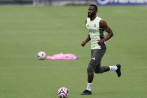 Antonio Rudiger in training