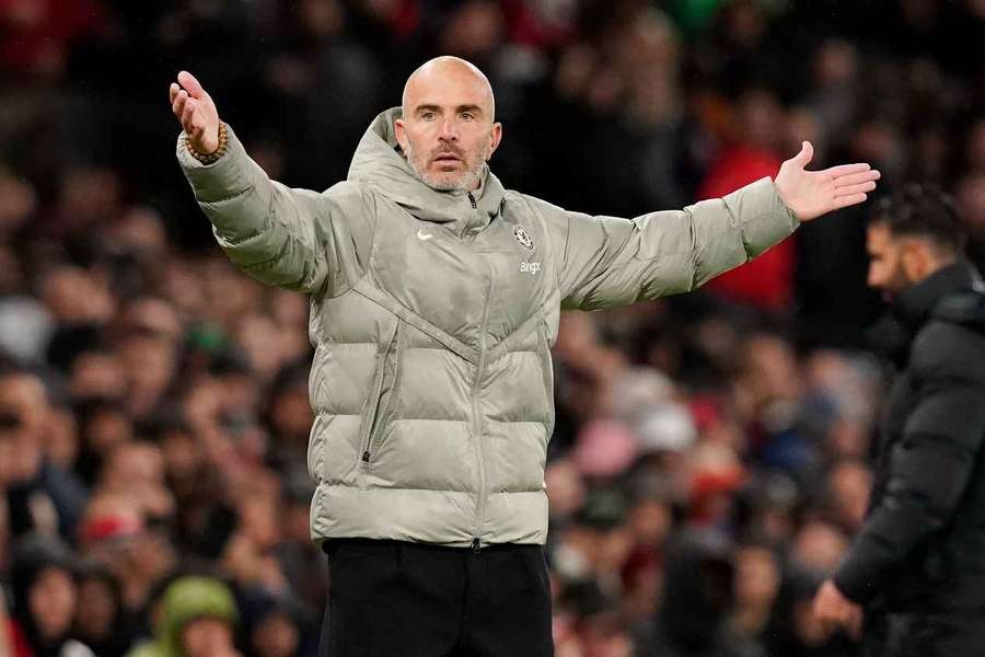 Chelsea Mocked by Enzo Maresca’s Former Club After Defeat to Man United