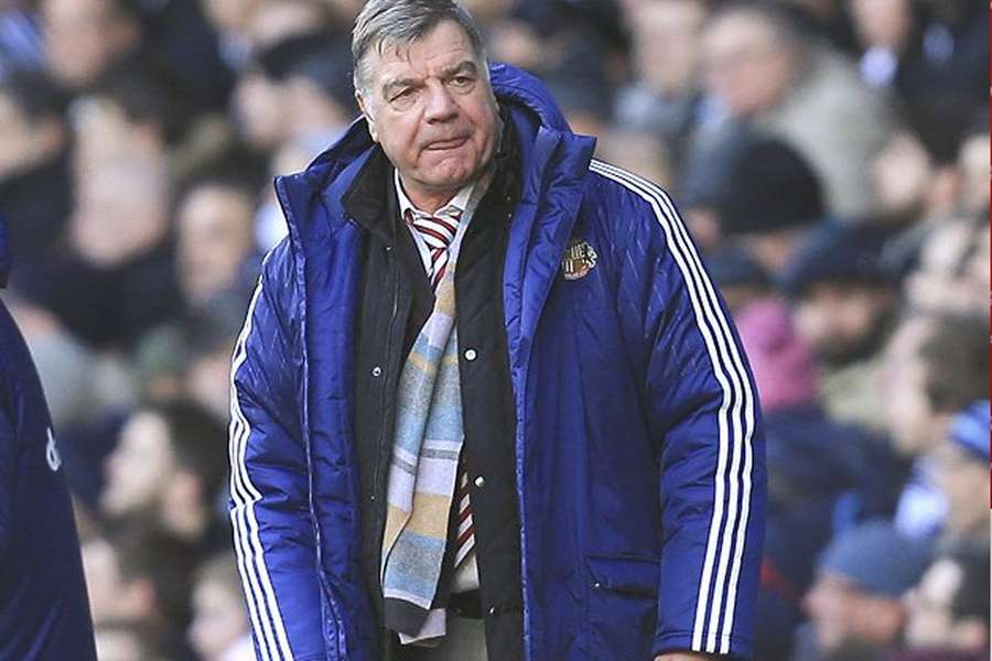 Allardyce urges Potter "to change" to save West Ham job