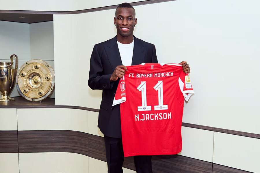 Nicolas Jackson’s Transfer Branded ‘Most Complicated’ as Agent Reveals Doubts Over Bayern Move