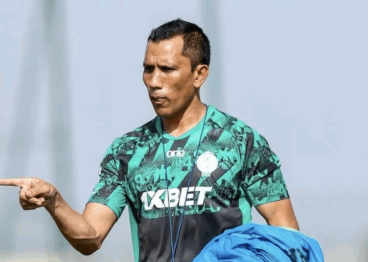 Fadlu Davids unveiled as new Raja Casablanca head coach in Botola Pro