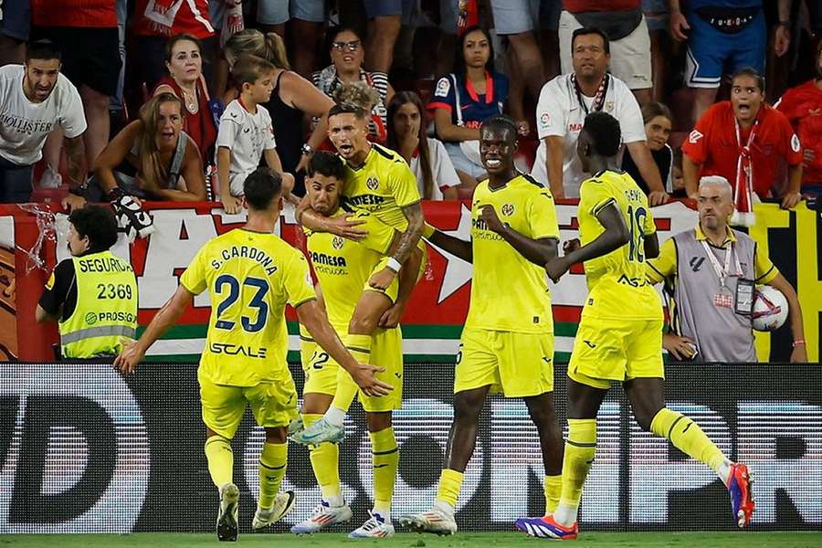 Villarreal winger Solomon cleared to face Spurs