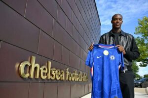 Chelsea signing Emegha "devastated" after Strasbourg fans' backlash