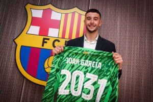 Barcelona confirm Garcia surgery and recovery time
