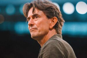 Spurs boss Frank leaves door open to Hauge signing