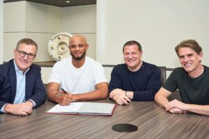 Kompany "grateful and honoured" signing new Bayern Munich contract