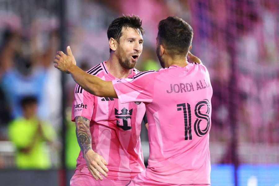 Messi, Neymar and Suarez react to Alba's retirement: I am going to miss you a lot!