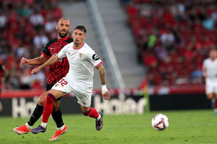 Carmona: I'll take Sevilla victory over Barcelona to the grave