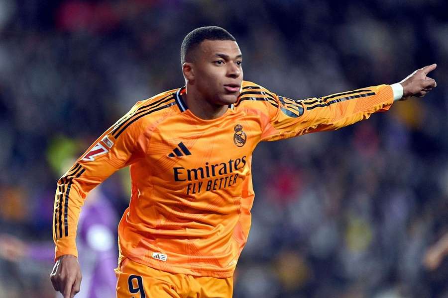 Kylian Mbappe Blames Media for Speculation Over Relationship With Vinicius Jr