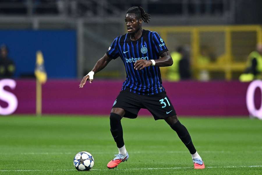 Eintracht Frankfurt readying move for Inter Milan defender Bisseck