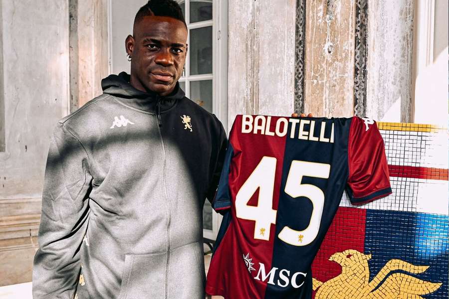 Cagliari eyeing free agent Balotelli