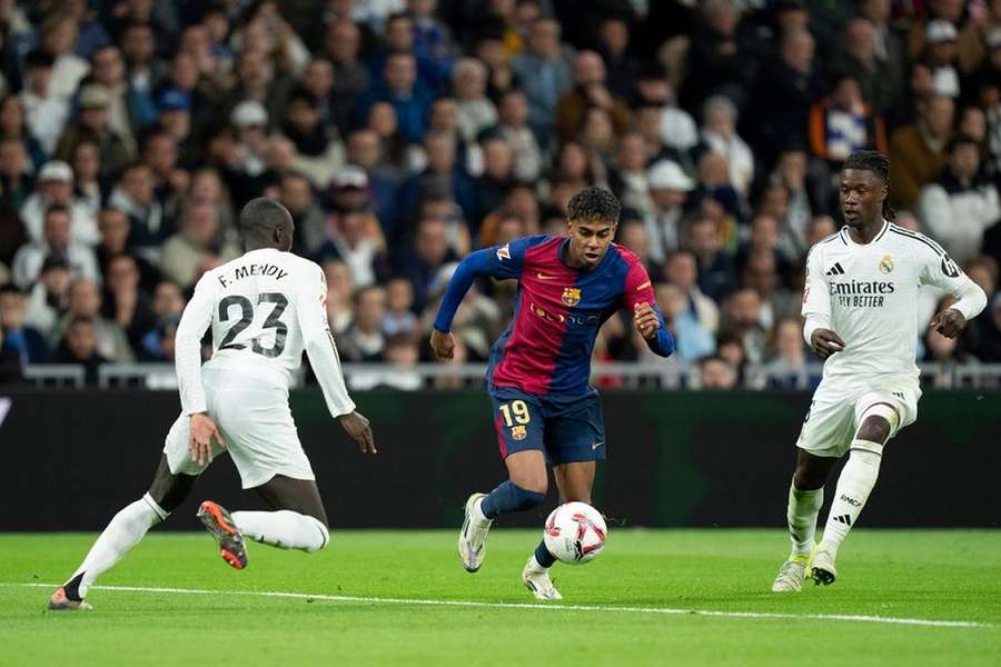 Barcelona star Yamal fires new message at Real Madrid fans: You don't scare me