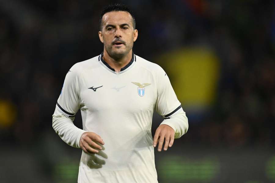 Ex-Barcelona and Chelsea Star to Leave Lazio but Veteran Forward Says He Won’t Retire