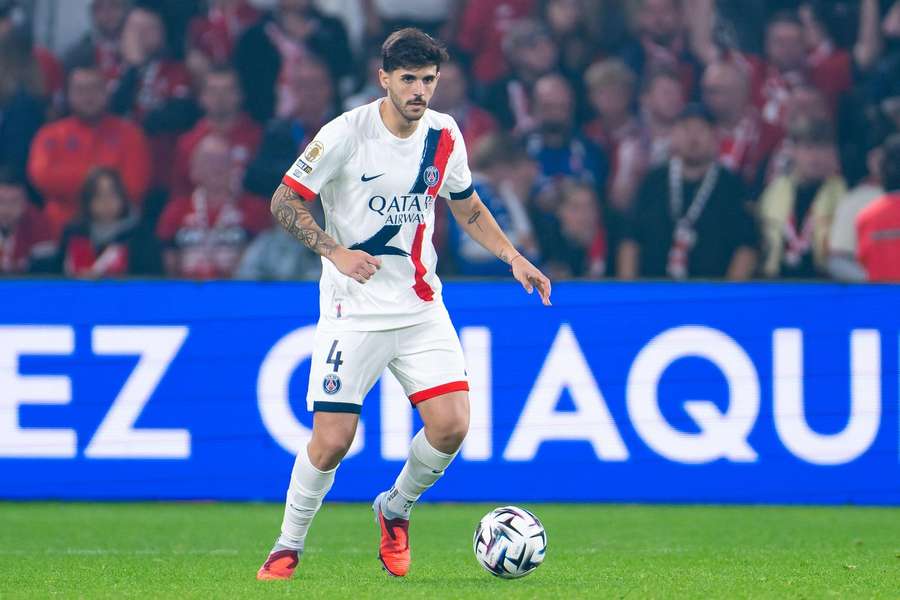 Lucas Beraldo Dismisses ‘Fake News’ Amid Growing PSG Exit Rumours