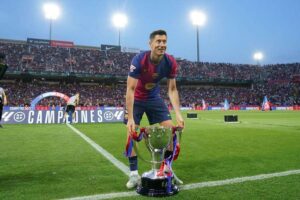 Lewandowski raises contract status (& fitness) at Barcelona