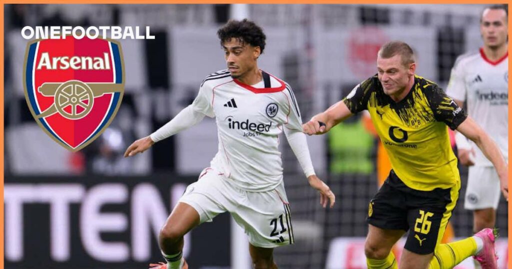 Arsenal Competes with Manchester United for