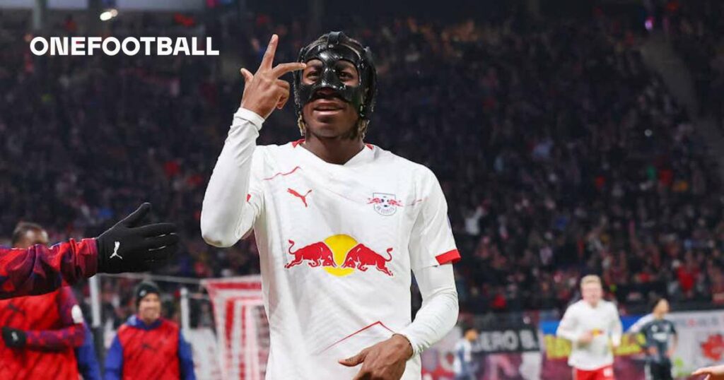 Man United Evaluating Potential £80m Transfer for Bundesliga Striker