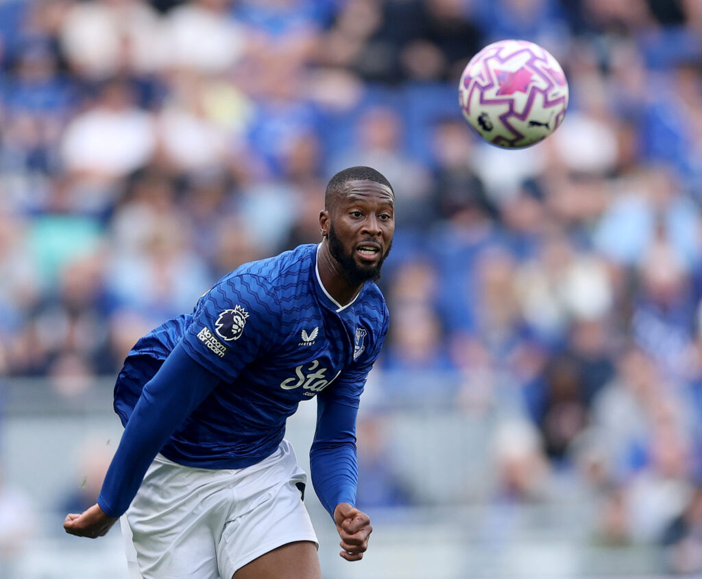 Roma and Everton Might Engage in Striker Exchange