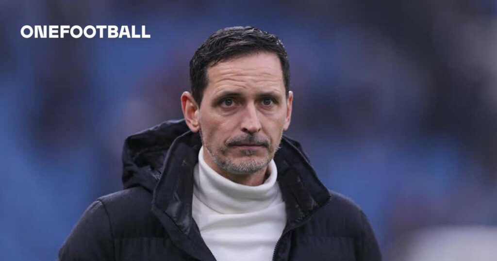 Eintracht Frankfurt Contemplates Dismissal of Dino Toppmöller Following Recent Bundesliga Setback