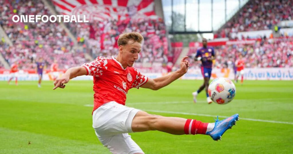 Bundesliga Transfer Update January 2026: Mainz Eyeing Potential Move for Striker Nelson Weiper