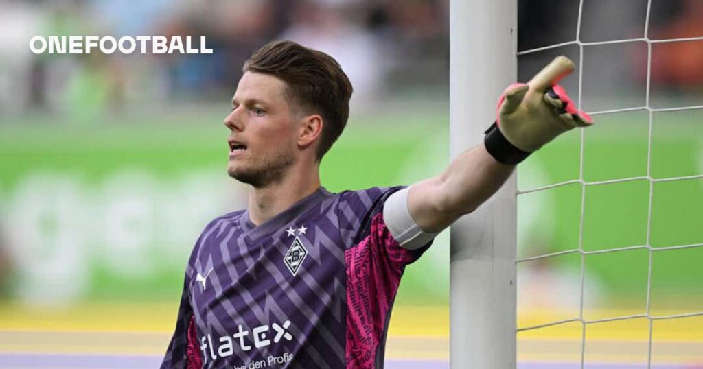 Sunderland Engages in Negotiations for Bundesliga Goalkeeper: Is Le Bris Ready to Sign Him?