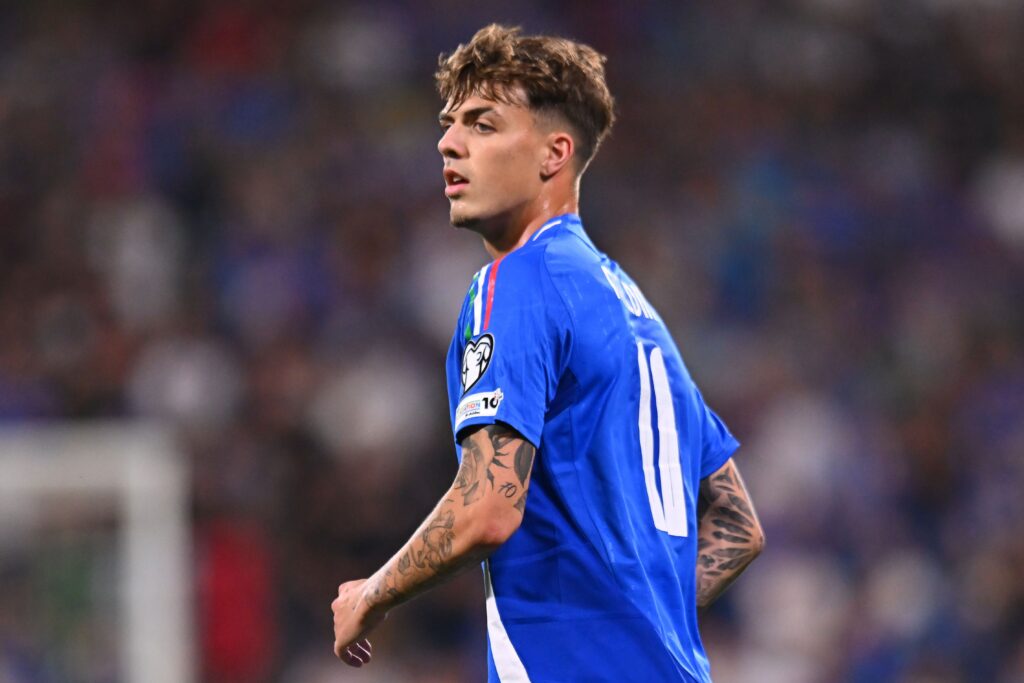 Juventus and Napoli Battling for Two Strikers