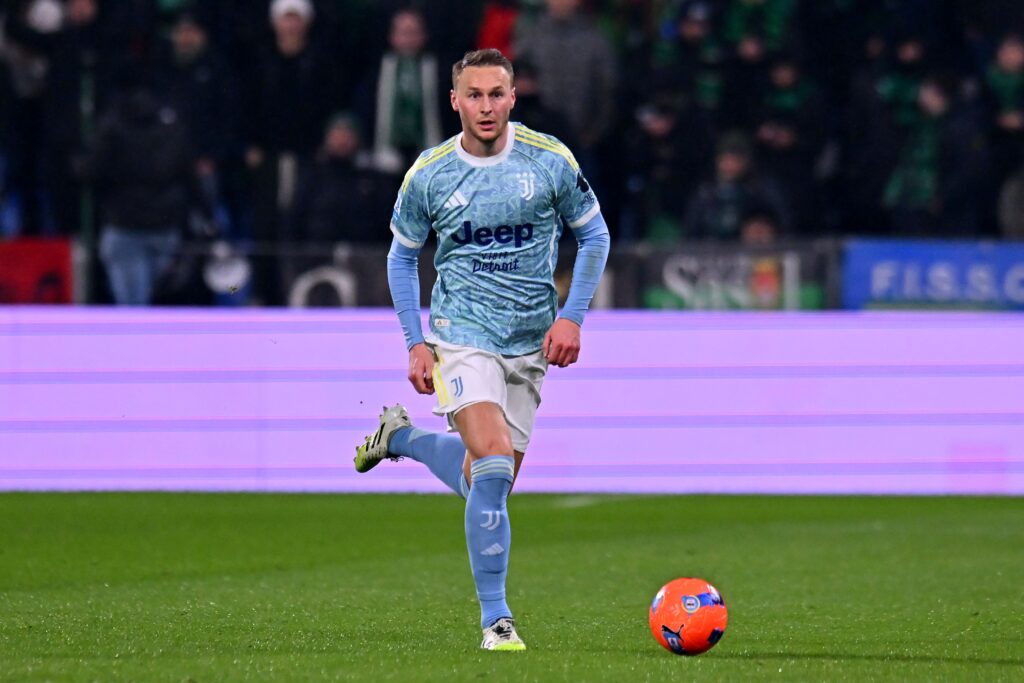 Galatasaray Interested in Struggling Juventus Midfielder