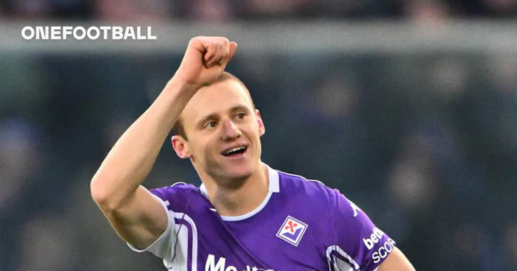 Fiorentina Stages Comeback to Overcome Polish Opponent and Advance to Conference Quarterfinals
