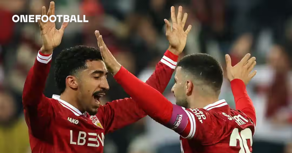 Tiago Tomás Strikes Again: Former Sporting Star Shines in Augsburg